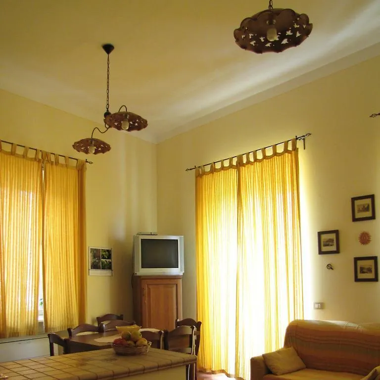 B&B Agon Taormina 2*,