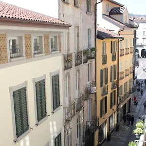 perfect-apartment-in-como-center.it-lombardy.com/